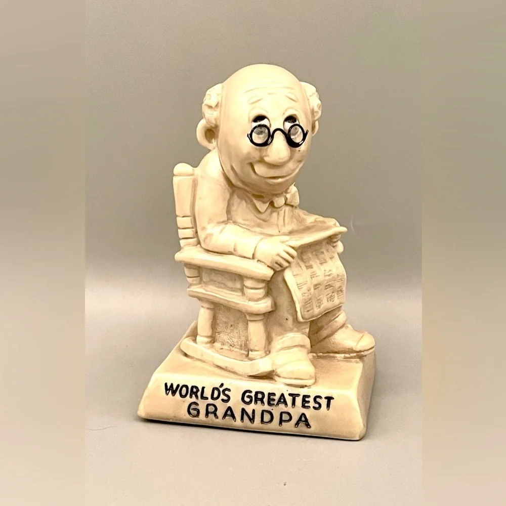 Vintage Russ Berrie World’s Greatest Grandpa Figurine 5”Unbreakable Statue
